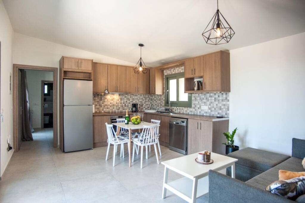 Villa Afrato Calma In Trapezaki-Private Pool -2 Br 트라페자키 외부 사진