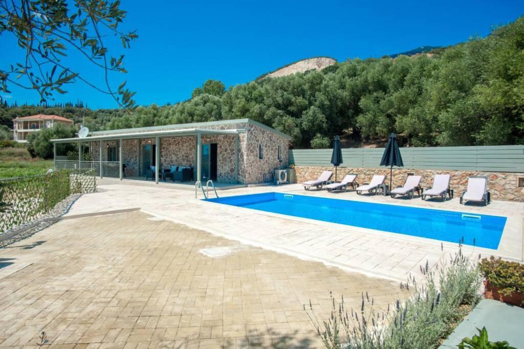 Villa Afrato Calma In Trapezaki-Private Pool -2 Br 트라페자키 외부 사진
